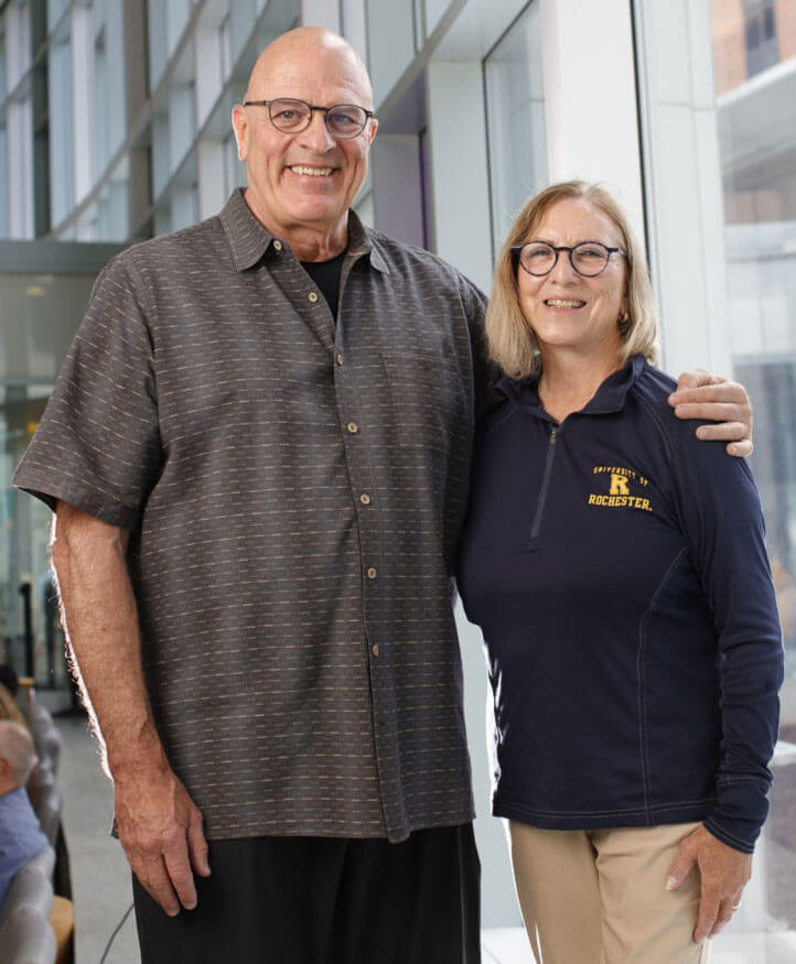 Bob Pizzutiello ’77, ’78 (MS) and Mabelle Pizzutiello ’63N, P’89