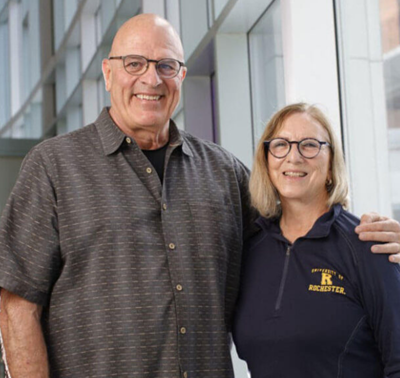 : Bob Pizzutiello ’77, ’78 (MS) and Mabelle Pizzutiello ’63N, P’89 photo together